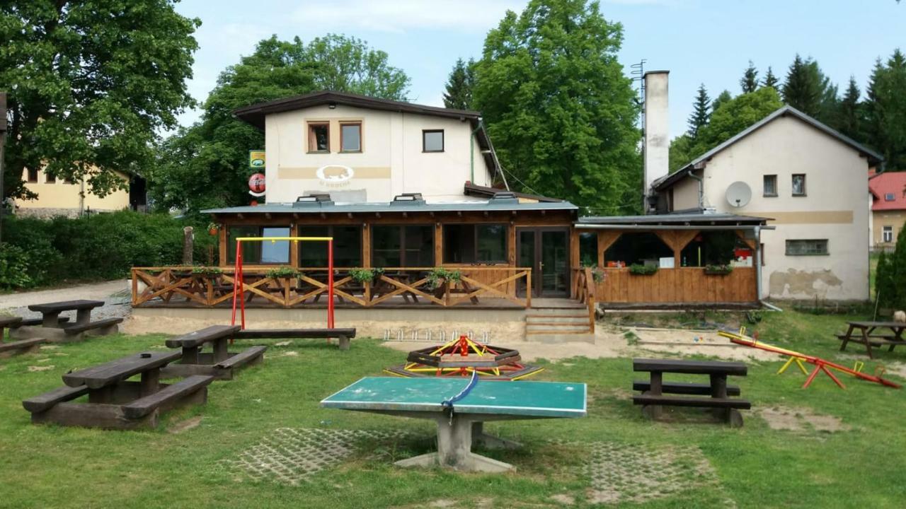 Penzion U Hrocha Lucany nad Nisou Exterior photo